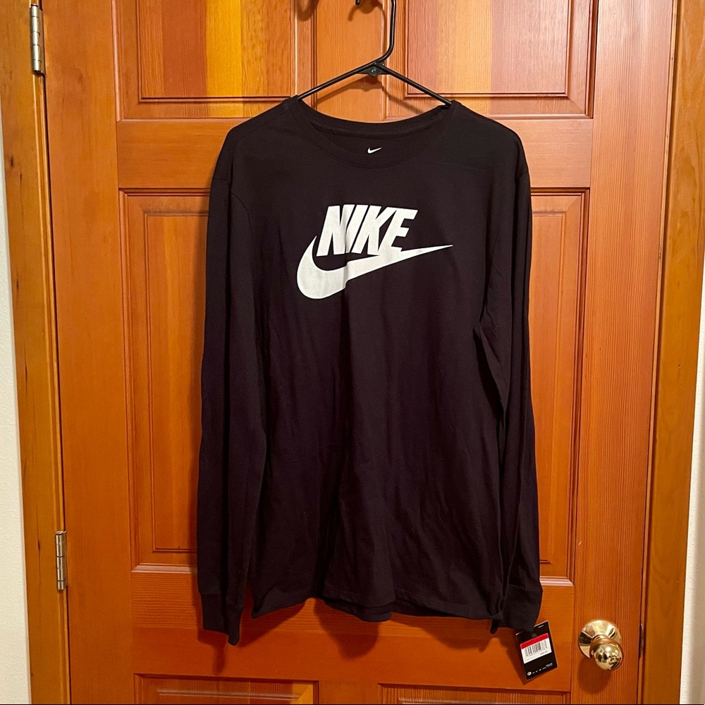 Nike Long Sleeve NWT